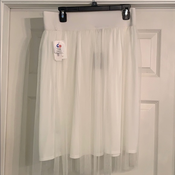 X Large Tulle Skirt New With Tags - Picture 2 of 5